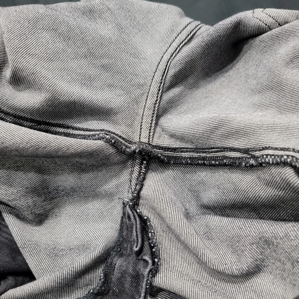 R13 Distressed Boy Skinny Ripped in Black Gray Medium Rise R13W0088 212 Jeans 25 - Picture 14 of 16